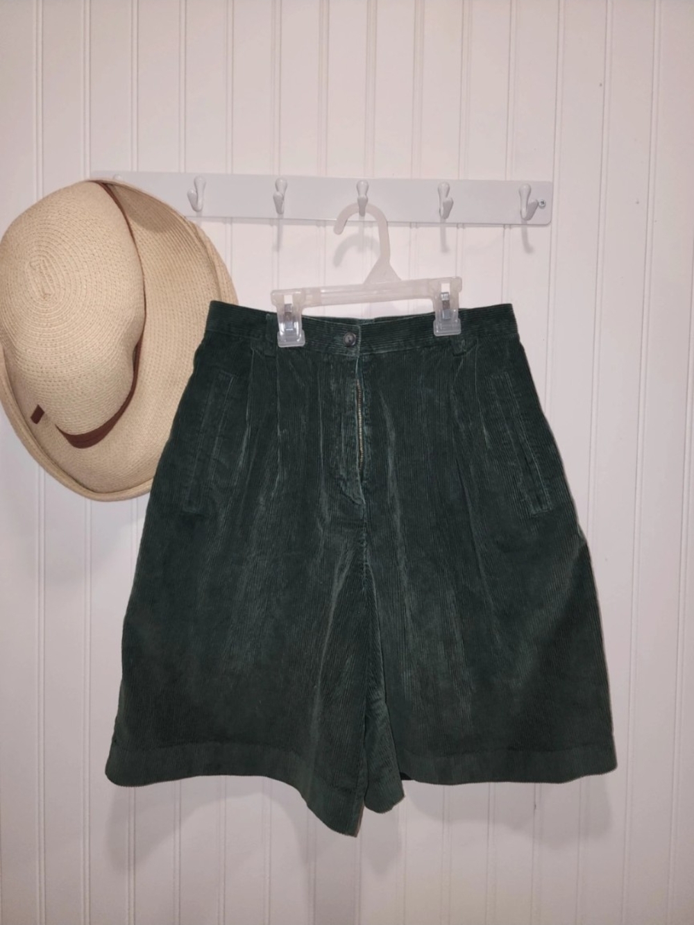 Vintage Liz Claiborne Dark Green Corduroy High-Waisted Shorts